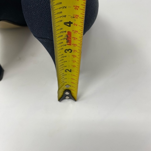 Women’s Navy Blue Heels Size 10M - Picture 8 of 10